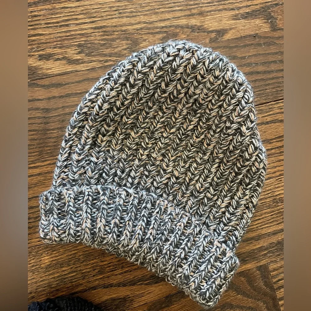Beanie bundle - Picture 3 of 4